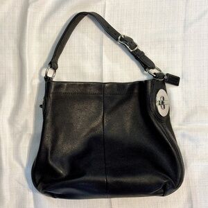 COACH SHOULDER BAG, BLACK, TUB SIZE No F16535